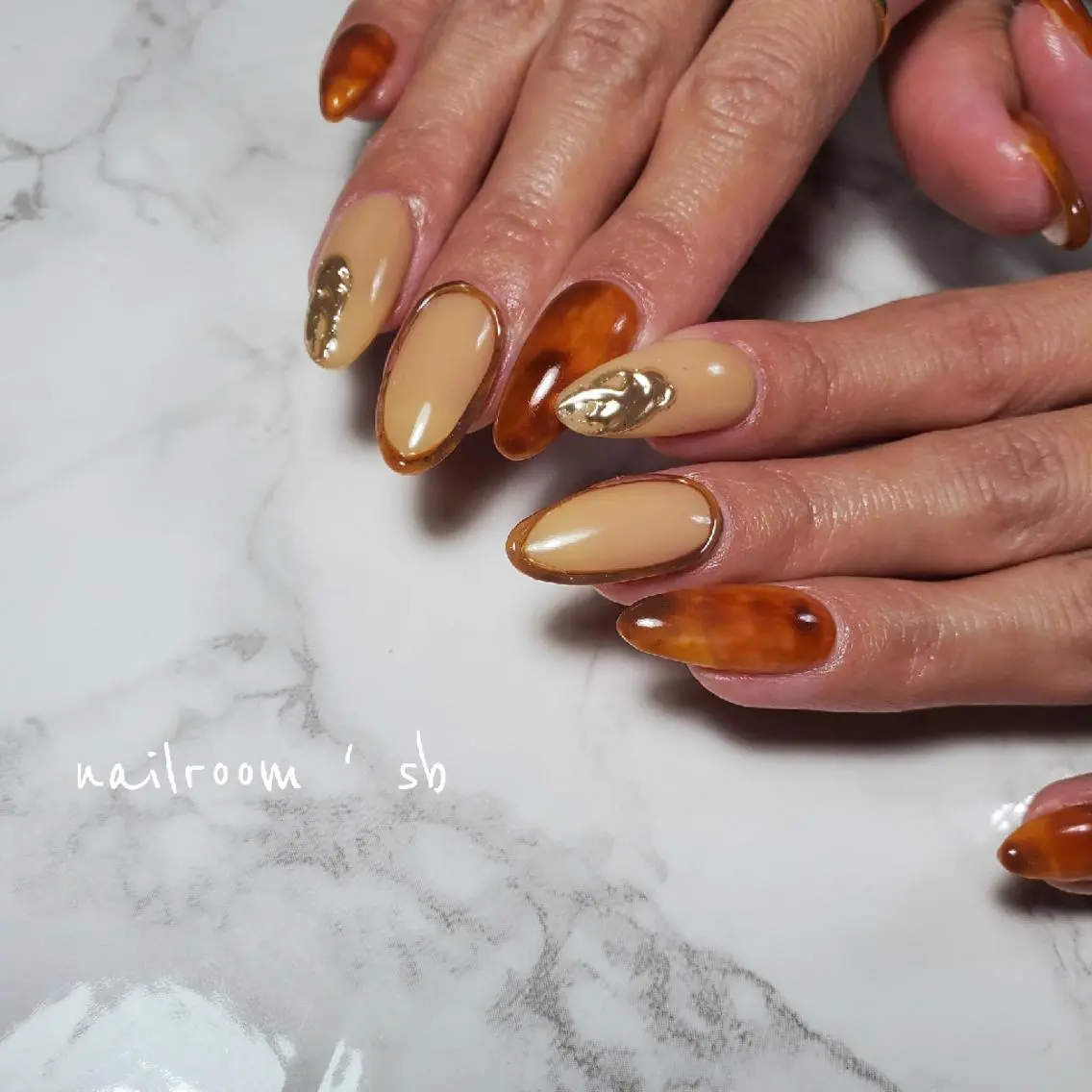 ネイル ハンドネイル nailroom‪ sb‪‪𓈒𓂂𓏸のネイルデザイン