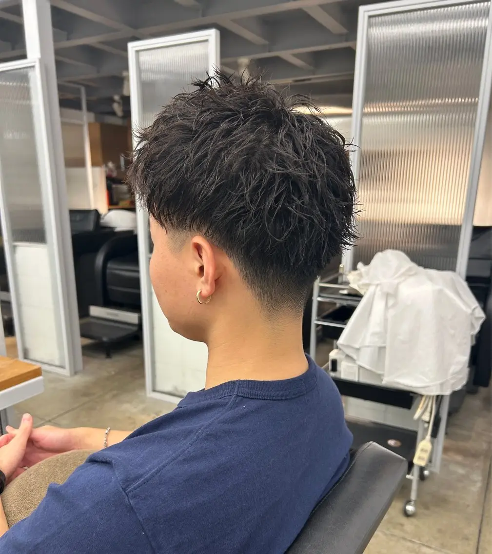 ショート メンズ 中村 里彩のヘアスタイル