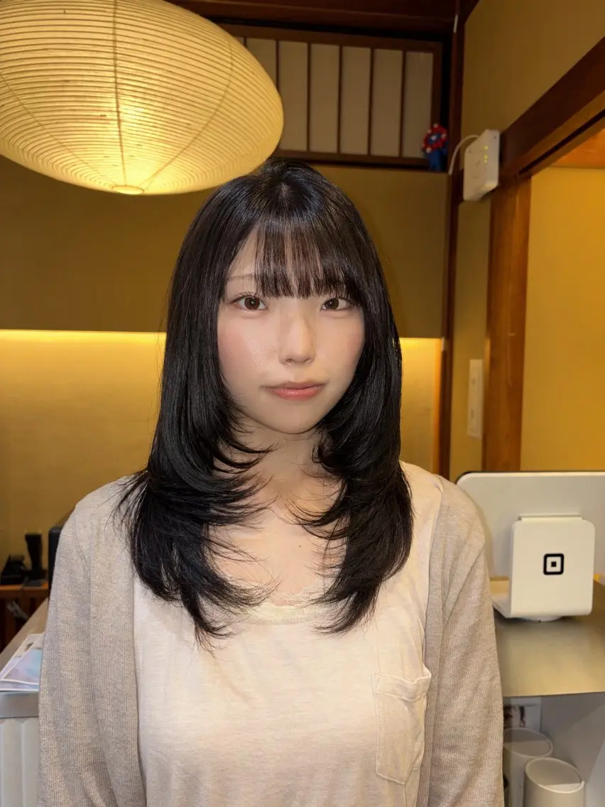 セミロング カラー ヘアカラー ゆるふわガーリーst yle🩰yuukaのヘアスタイル