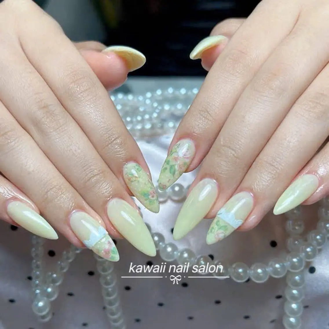ネイル ドット フレンチネイル 韓国ネイル マグネットネイル オフィスネイル Kawaii Nail Salonのネイルデザイン