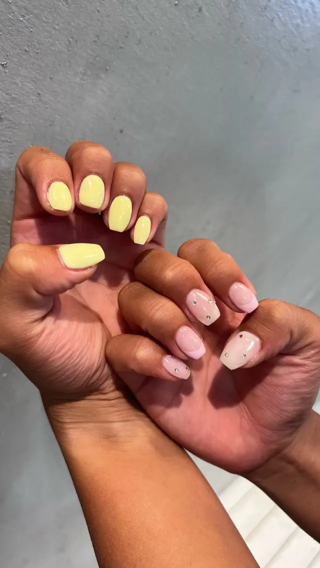 ネイル emunail あやかのネイルデザイン