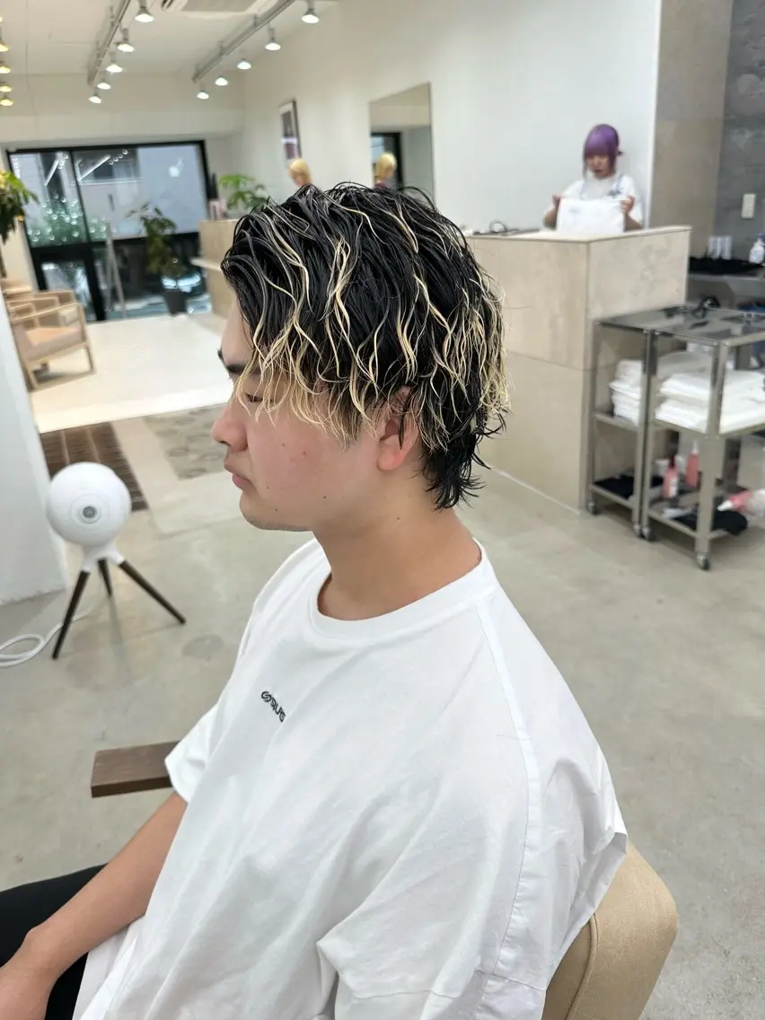 💇🏻♂️メンズカット+ツイストスパイラルパーマ🌀の写真