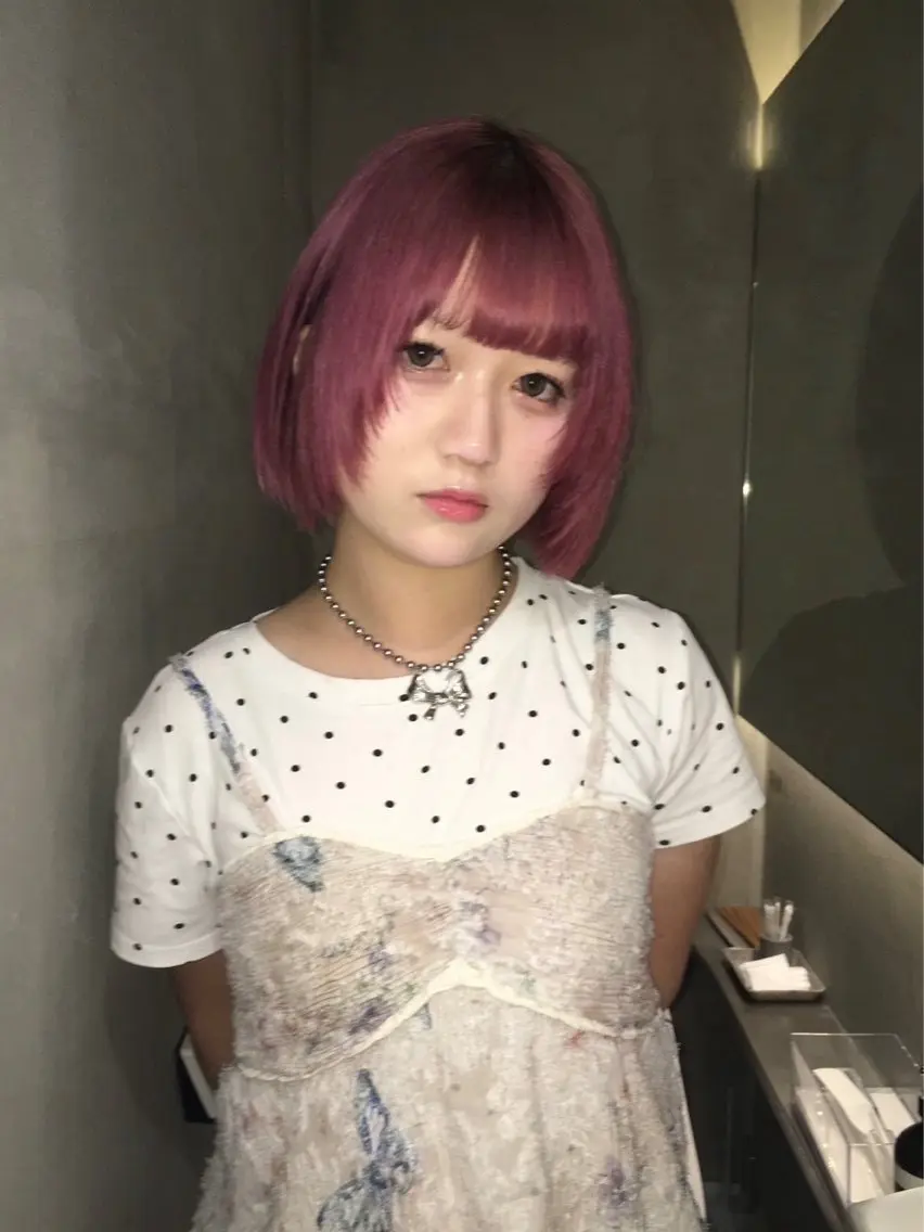ショート Momoka🪷 /ハイトーンのヘアスタイル
