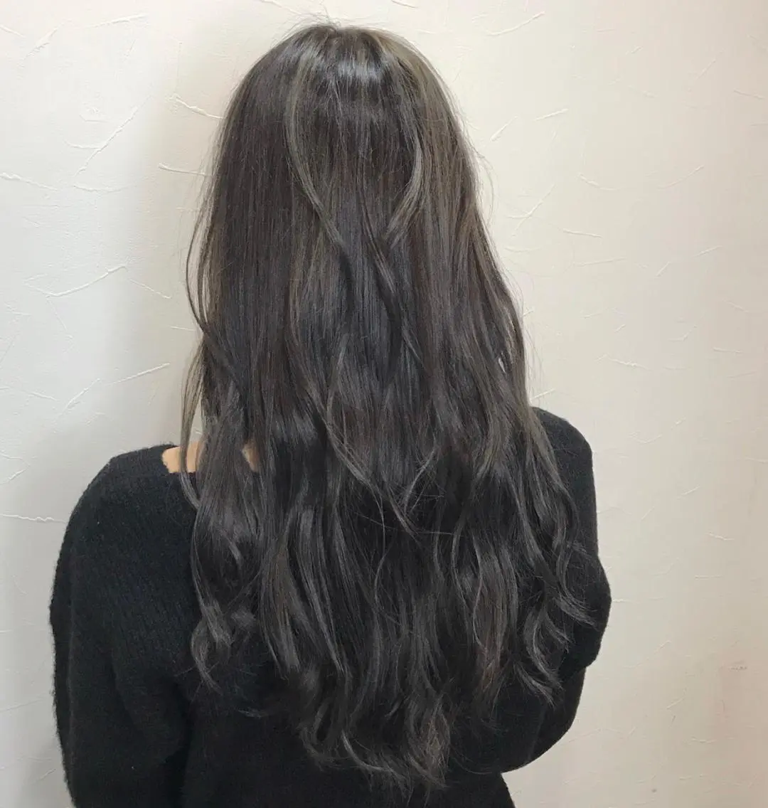 ロング カラー 透明感カラー グレージュ 今野 美栄のヘアスタイル