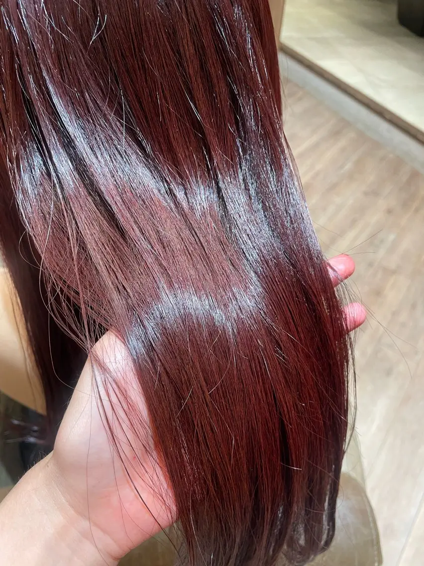 ロング シモカワ マシロのヘアスタイル