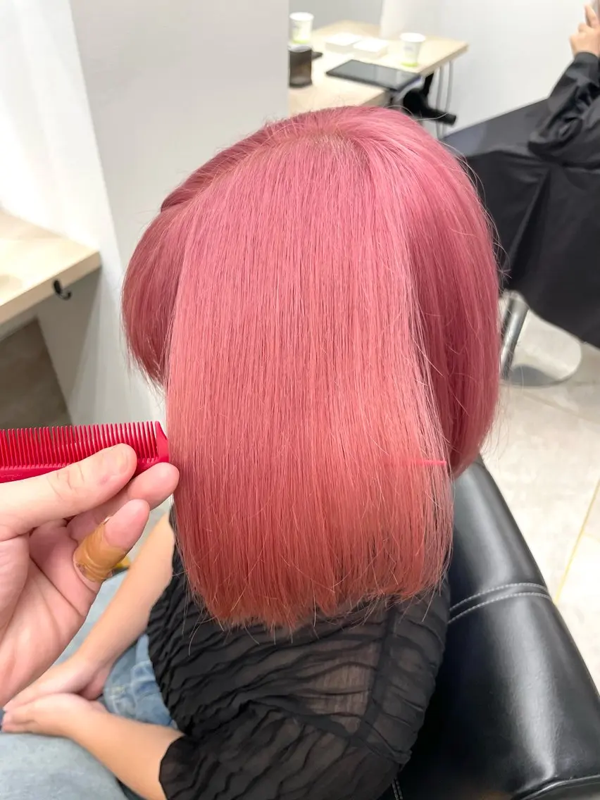 ミディアム ヘアカラー トリートメント ブリーチ有無Wカラー メンズパーマ大成のヘアスタイル