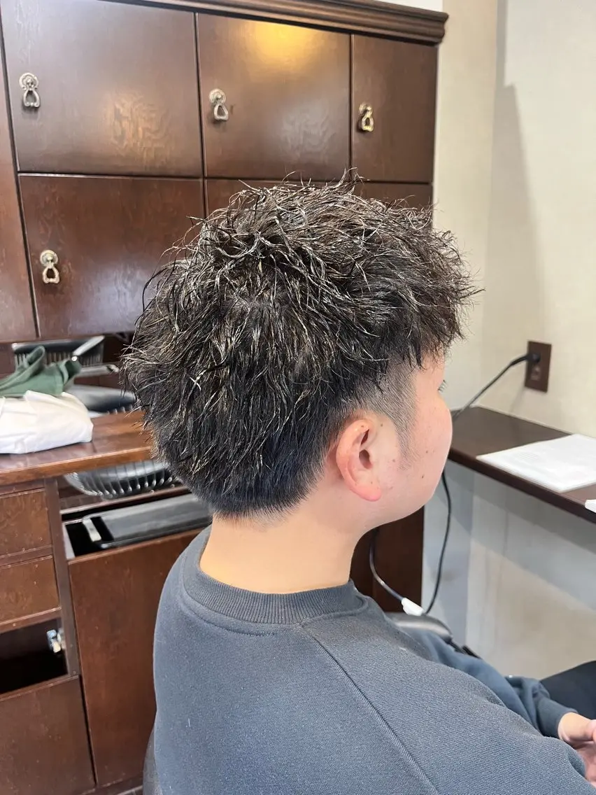 ショート カット パーマ ヘッドスパ 中村 飛成のヘアスタイル