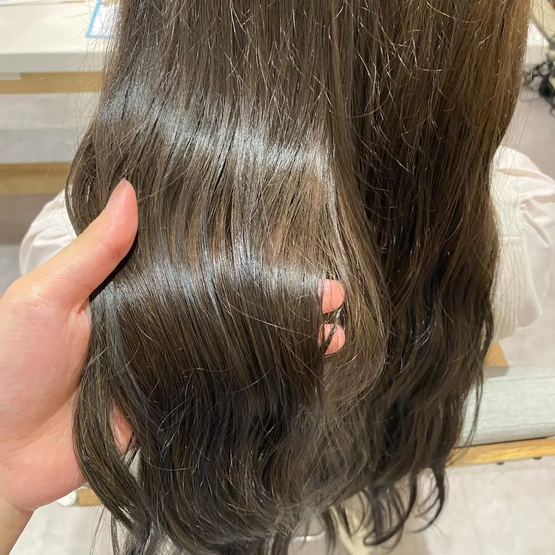 ロング カラー アッシュ 透明感カラー カット ヘアカラー 🌷Asuka /レイヤーカット🌷のヘアスタイル
