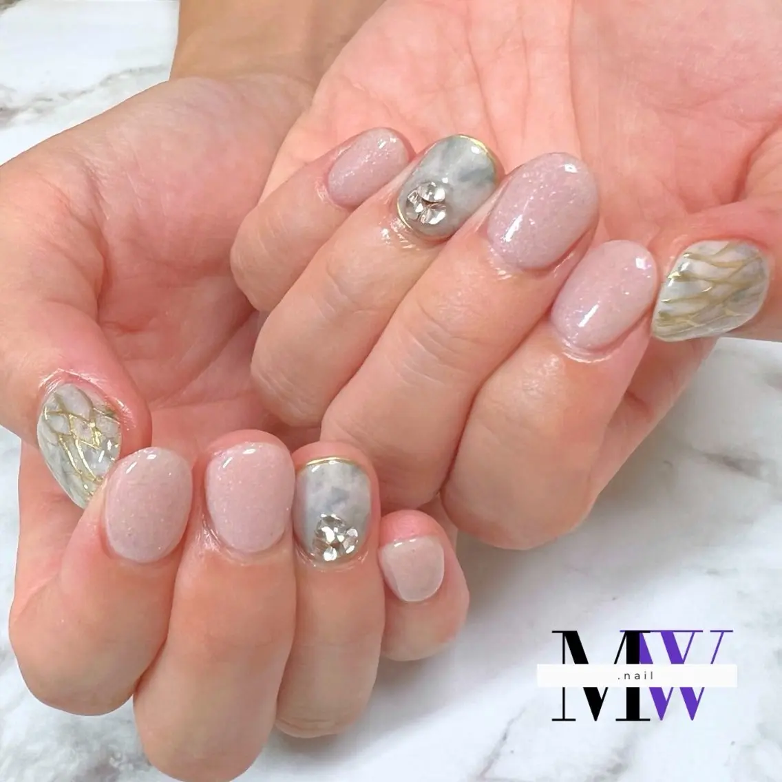 ネイル ニュアンスネイル ハンドネイル MW .nailのネイルデザイン