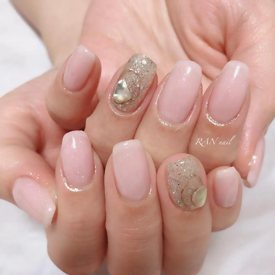 ネイル 桜ネイル フットネイル オフィスネイル 春ネイル ハンドネイル フットネイル RAN nailのネイルデザイン
