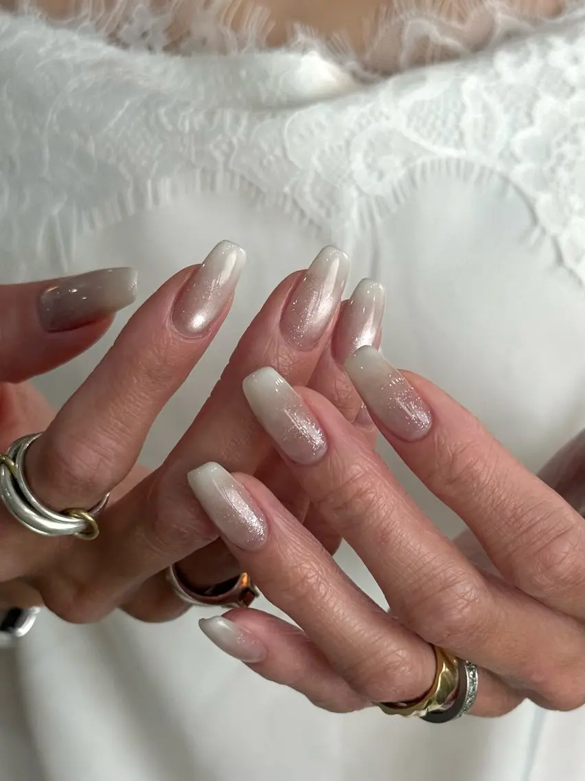 ネイル シンプルネイル FRGL nailstudioのネイルデザイン