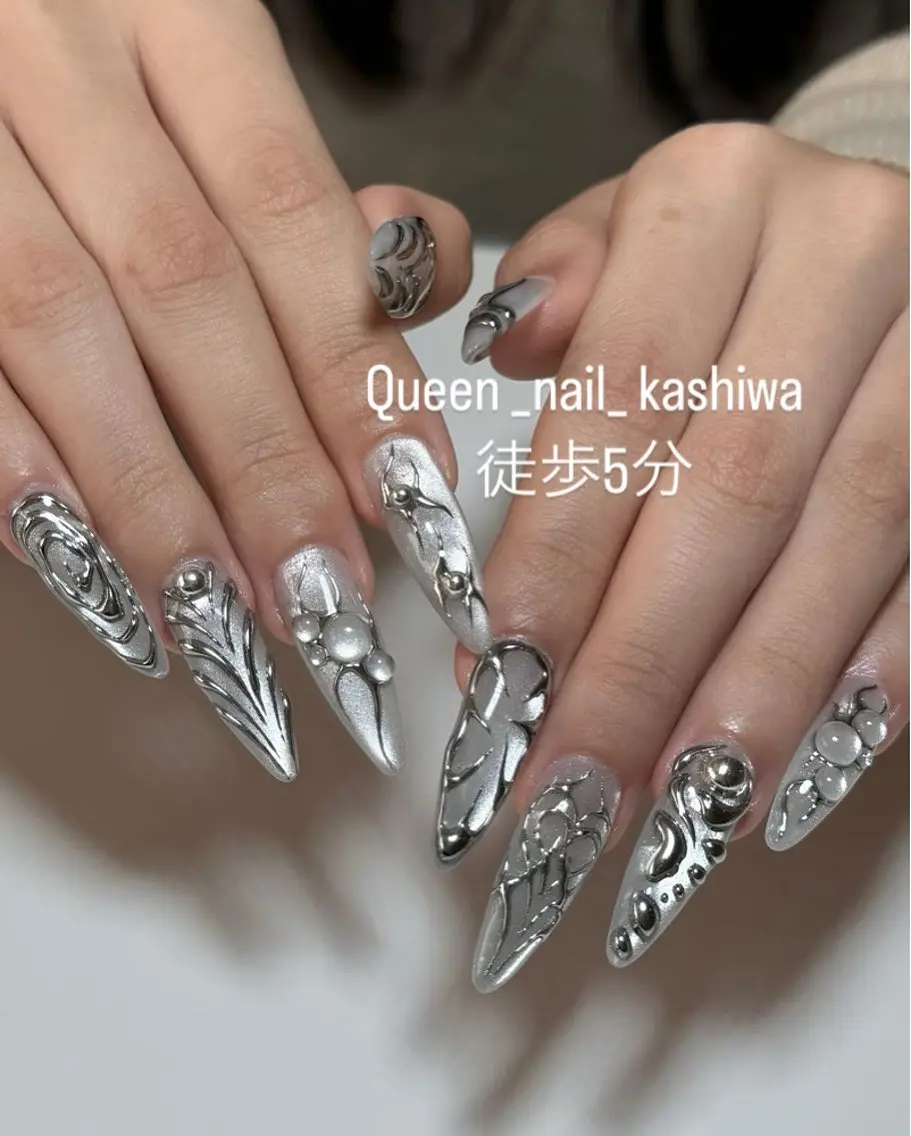 ネイル Queen Nail 柏店　クイーンネイルのネイルデザイン
