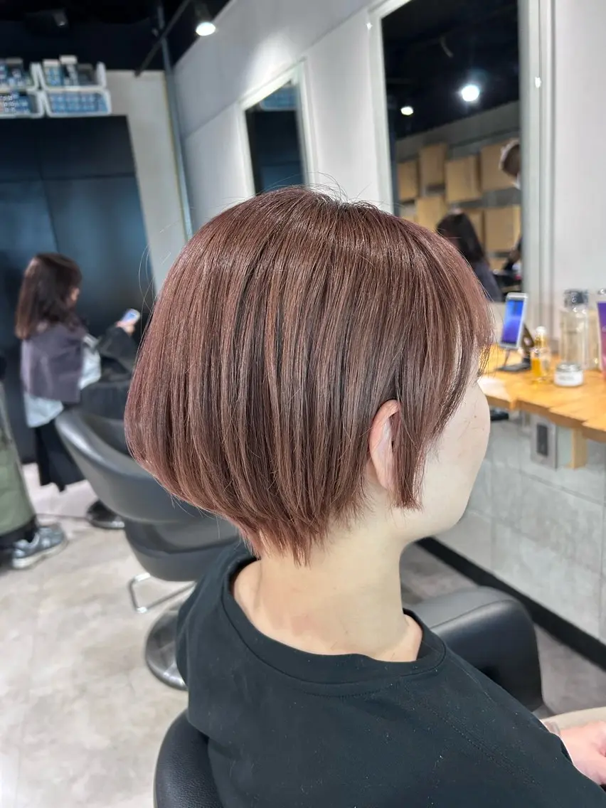 ショート カット ヘアカラー トリートメント ヘッドスパ レイヤーStyle 🪽菜々実のヘアスタイル