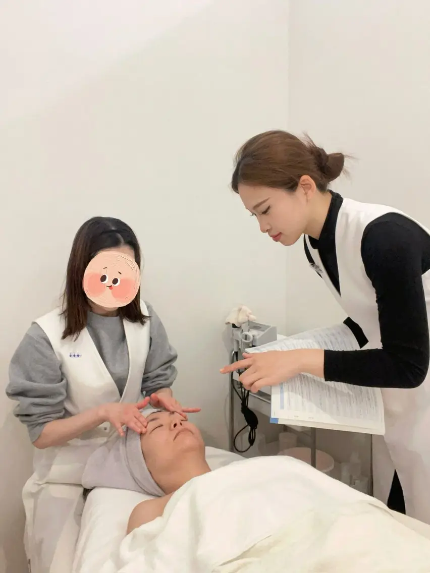 美容部員募集中✨綺麗になりながらエステ技術も美容知識も習得できる💆‍♀️美容に興味がある方、未経験者大歓迎の写真