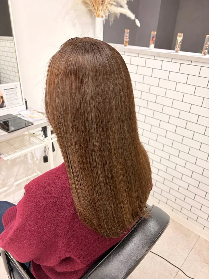ロング 透明色艶カラー× レイヤー/ツバサのヘアスタイル