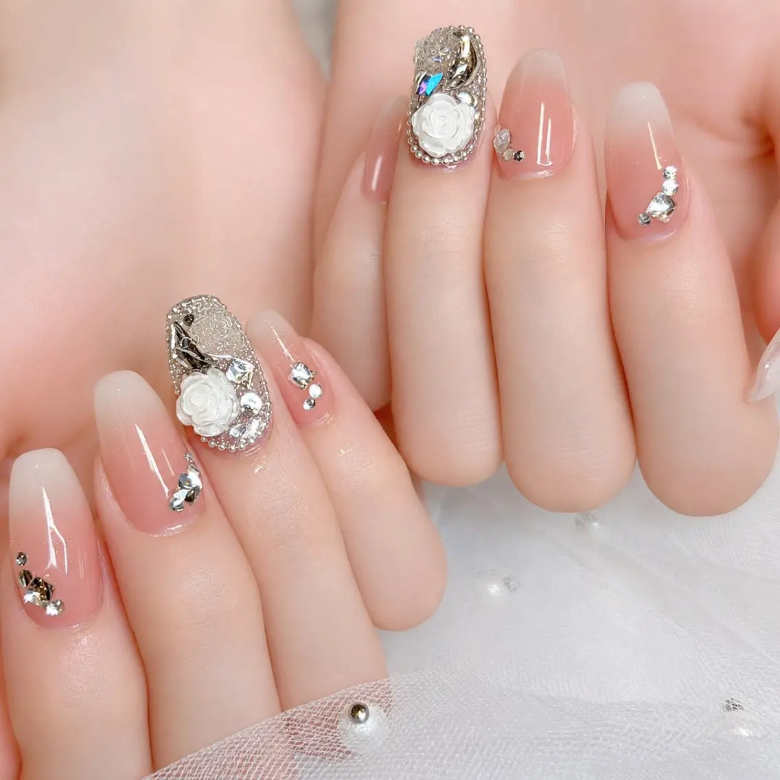 ネイル seven's| nanami𝜗𝜚のネイルデザイン