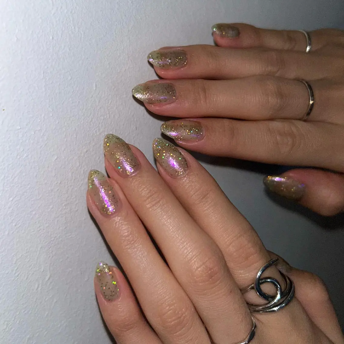 ネイル オーロラネイル lcoco nailのネイルデザイン