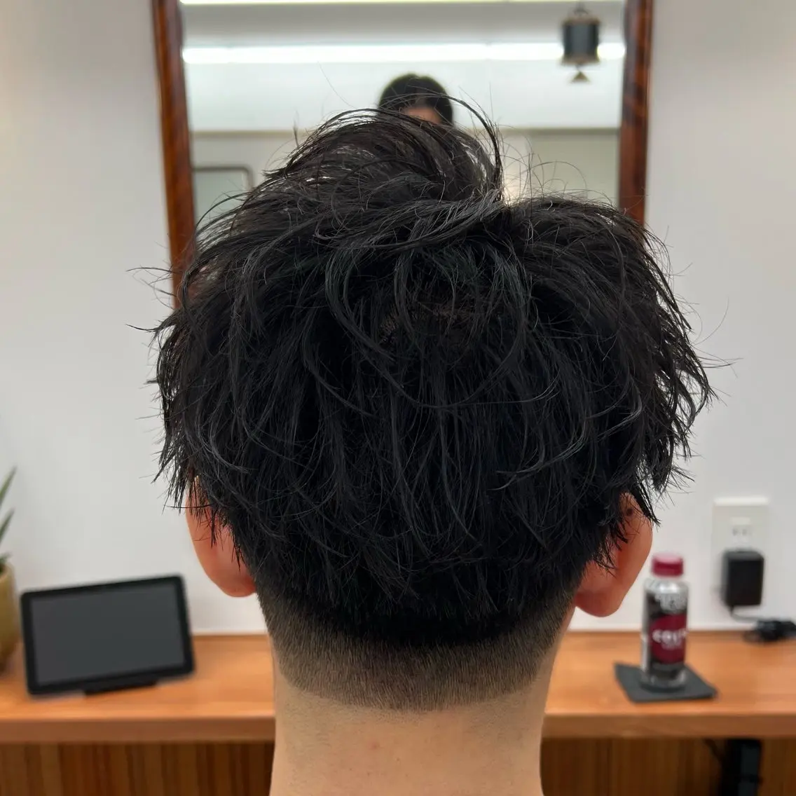 ショート メンズ アップバング 刈り上げ ショートヘア カット メンズカット✂️ スキンフェード伊藤陸のヘアスタイル