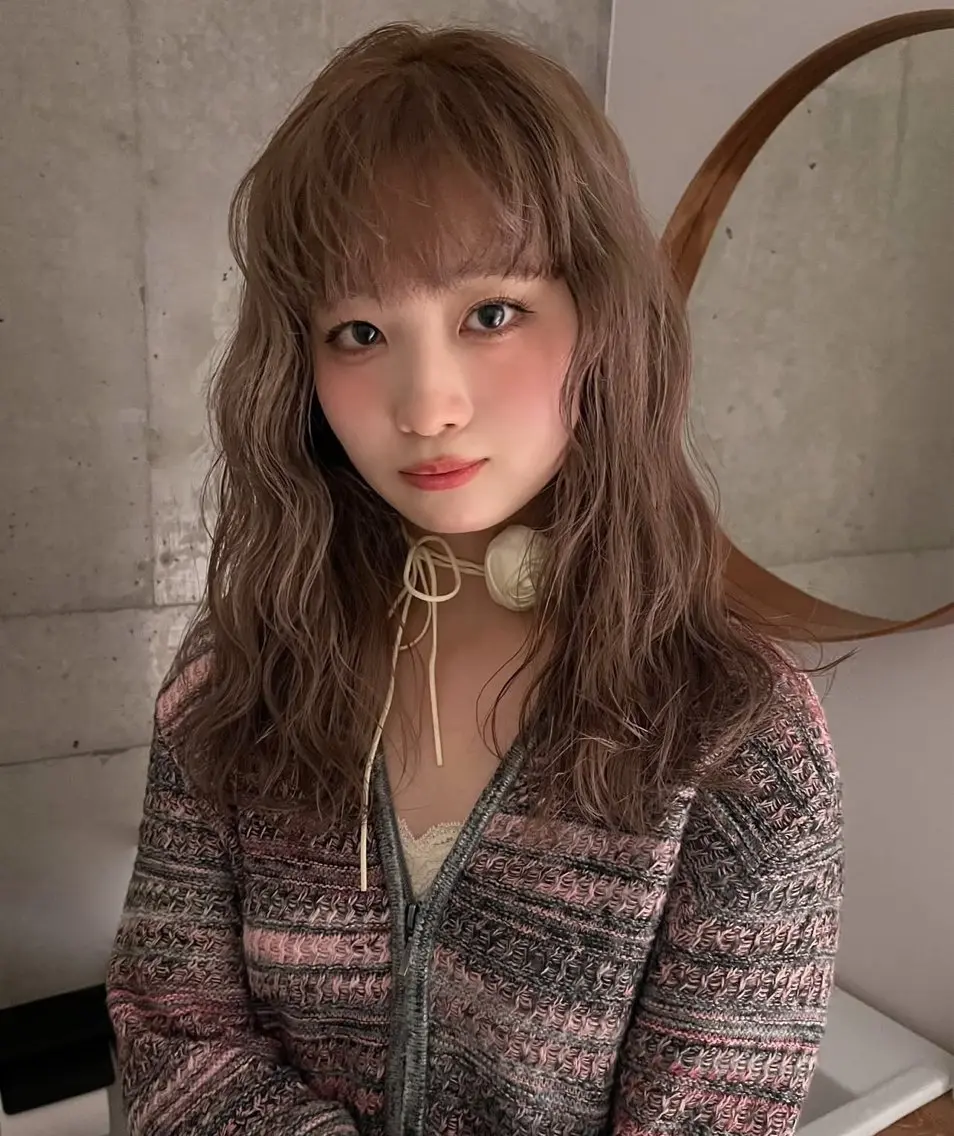 ロング カラー ブラウンカラー ヘアカラー ニーナ/nimes /ハイトーンカラーのヘアスタイル