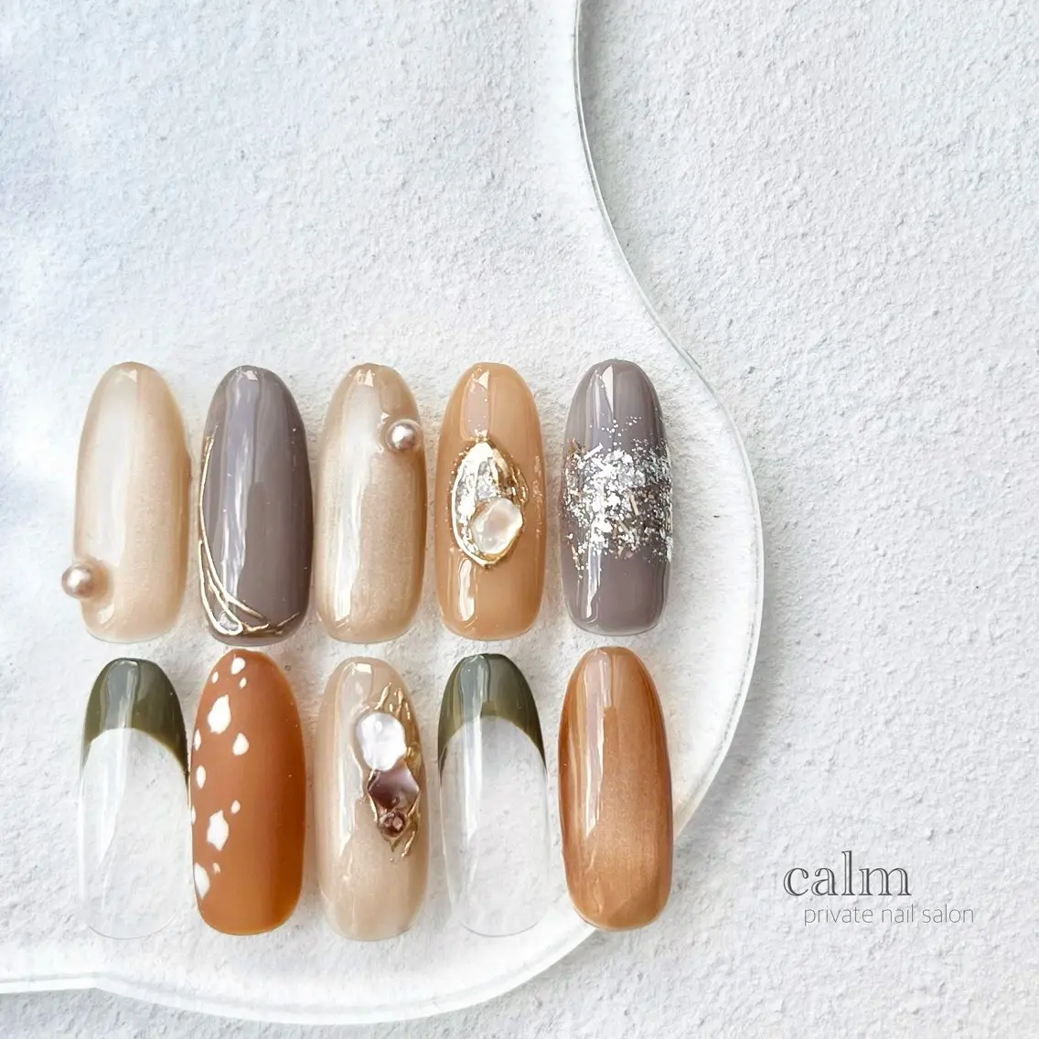 ネイル ハンドネイル calm 〔ｶｰﾑ〕のネイルデザイン
