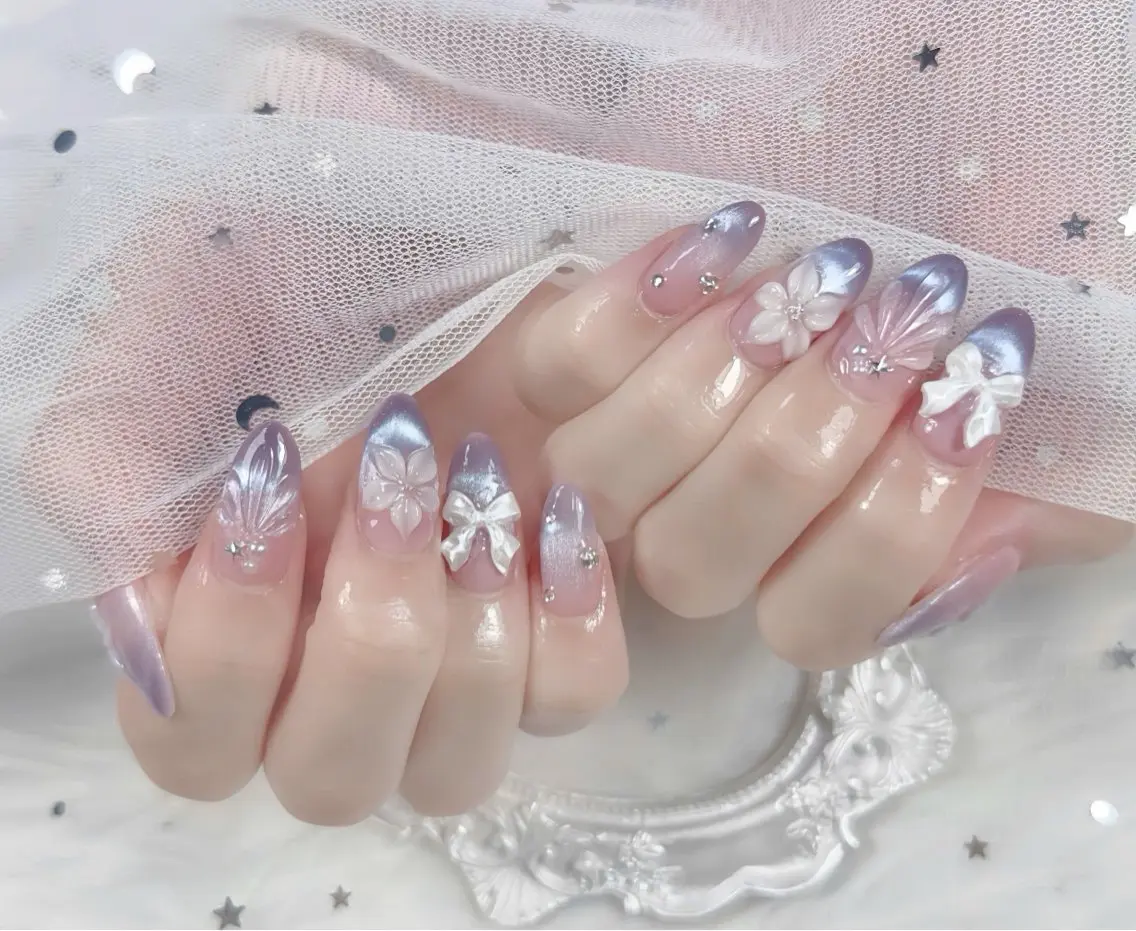 ネイル チークネイル 長さ出し フレンチネイル ジェルネイル グラデーション ハンドネイル THANHTHANH NAILのネイルデザイン