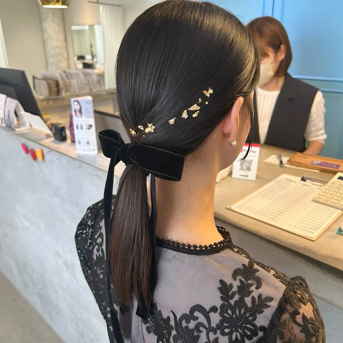 セミロング ヘアアレンジ 砂野 真璃奈のヘアスタイル