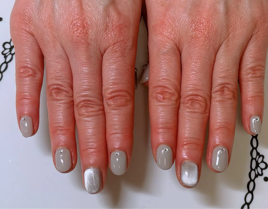 ネイル Nagi Nail 本山のネイルデザイン