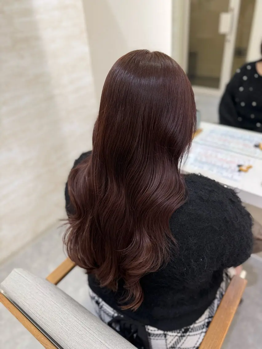 ロング カット ヘアカラー トリートメント 髪質改善&艶感カラー 🪄岡井美結のヘアスタイル