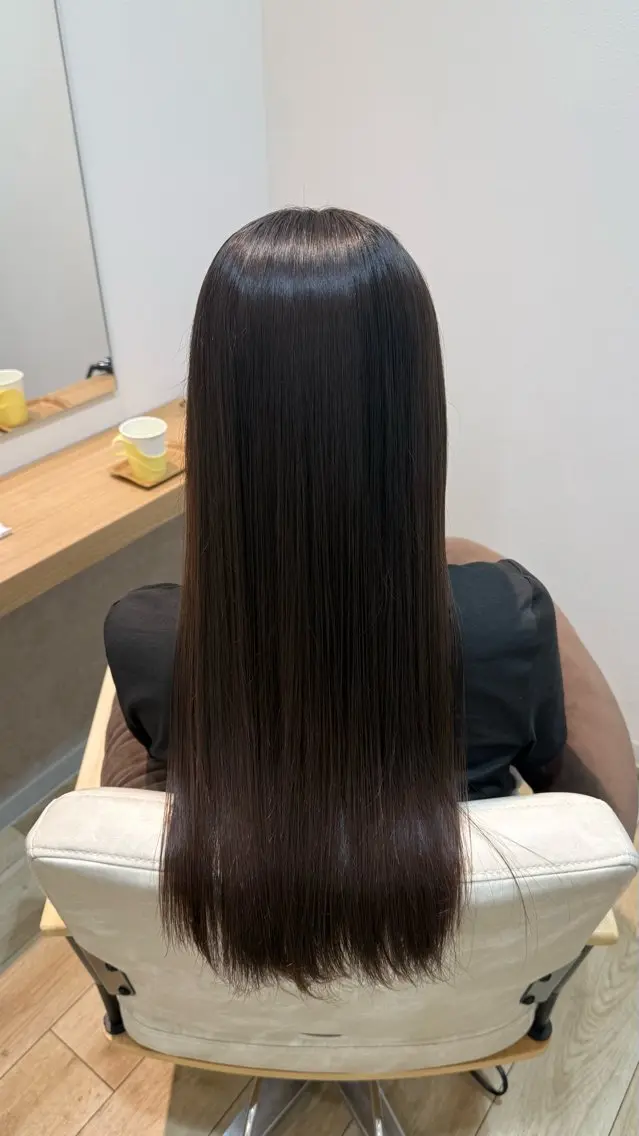 ロング 縮毛矯正 S.O.L おうたのヘアスタイル