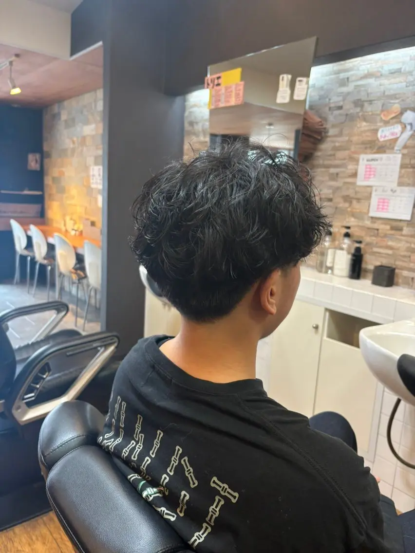 ショート パーマ 小野 伊吹のヘアスタイル