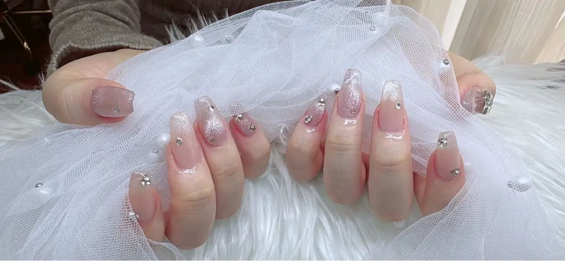 ネイル ハンドネイル ハンドケア The Nail & Eye Lashの眉毛・アイブロウイメージ
