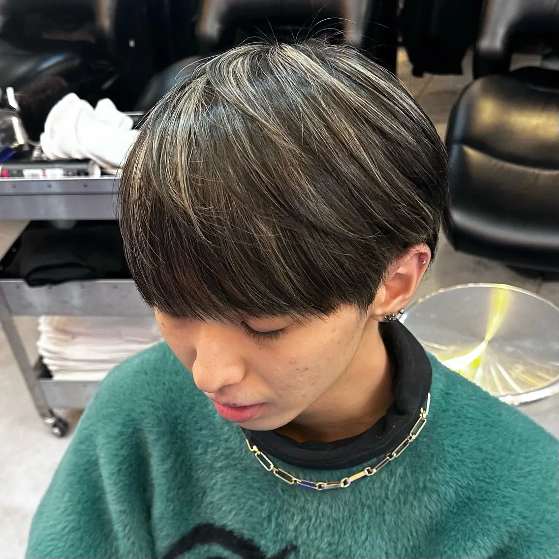 カラー メンズ メンズハイライト メンズメッシュ ハイライトカラー メッシュ カット ヘアカラー メンズパーマの達人 KAITOのヘアスタイル