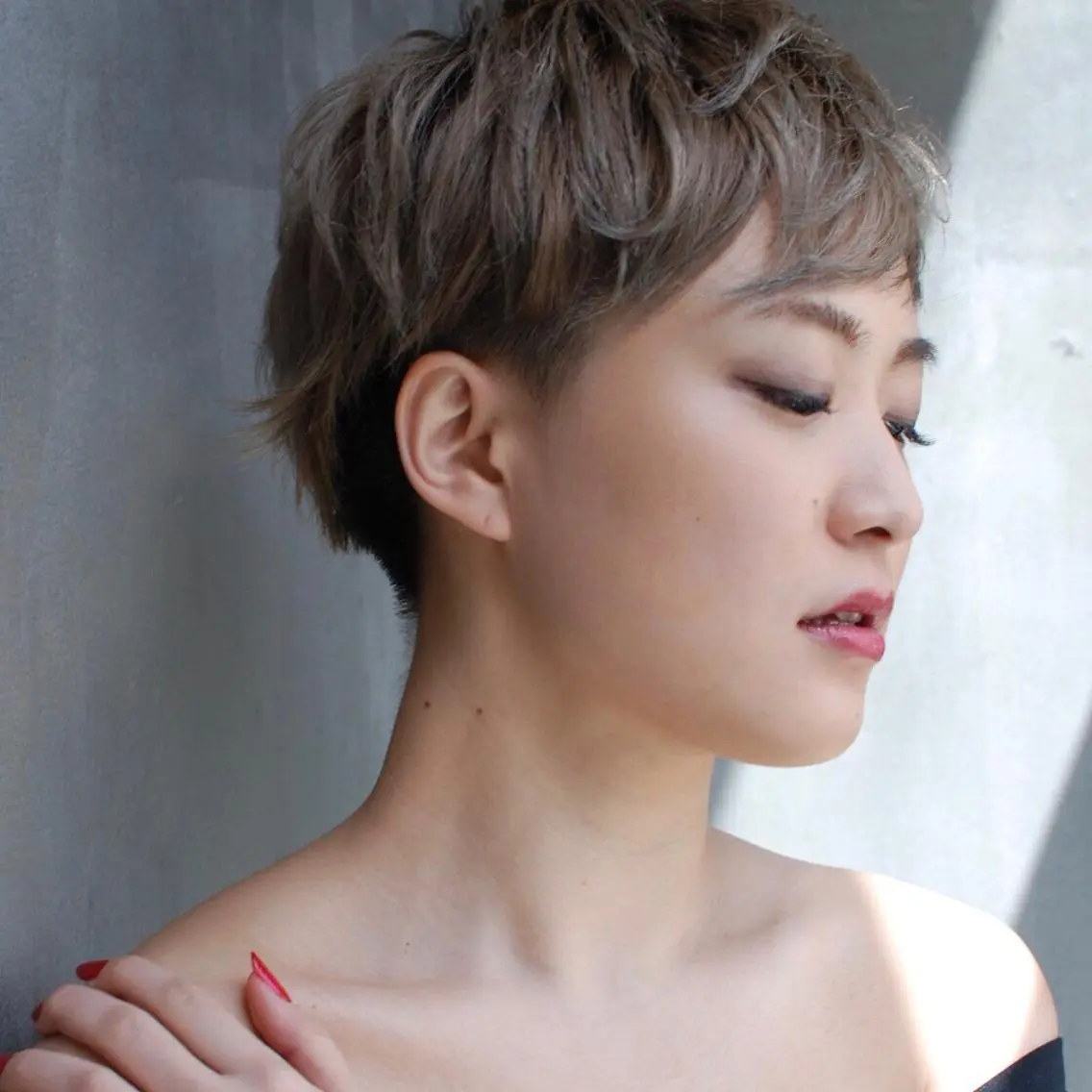 ショート 七尾 彰観のヘアスタイル