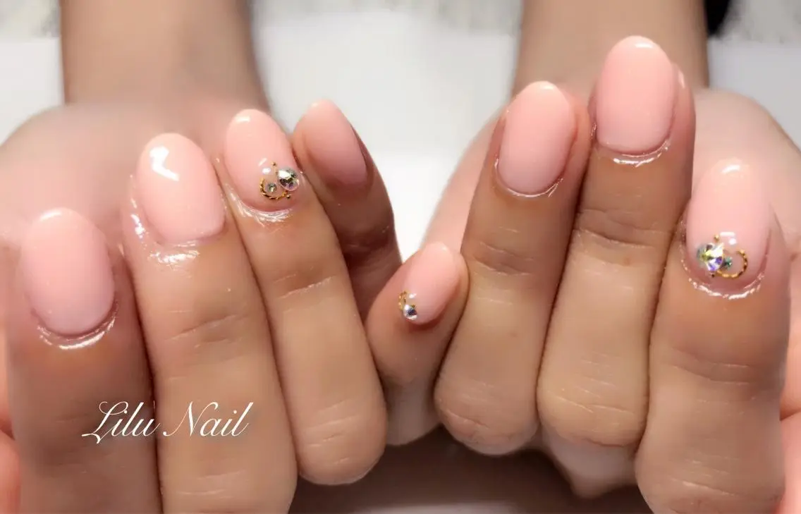 ネイル ワンカラーネイル モチの良さ◉ フィルインネイル♡のネイルデザイン