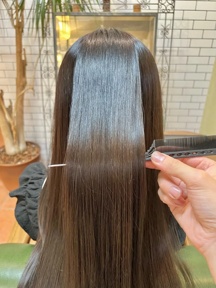 ロング カラー カット ヘアカラー トリートメント 石井 佑樹のヘアスタイル