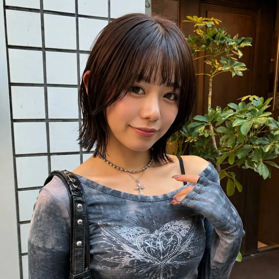 ショート 顔まわりレイヤー 顔周りカット ハッシュカット 韓国風ヘア レイヤーカット カット ヘアカラー トリートメント ハイトーン/レイヤー カット/TAKEのヘアスタイル