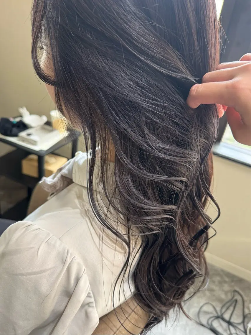 セミロング カラー ブリーチ ケアブリーチ 透明感カラー デザインカラー ダブルカラー カット ヘアカラー トリートメント 28日空き◎髪質改善 misatoのヘアスタイル