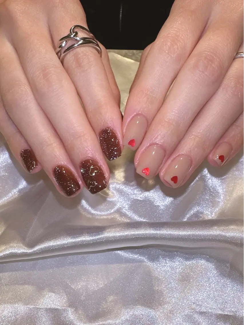 ネイル フラッシュネイル マグネットネイル ニュアンスネイル シンプルネイル バレンタイン at Nailのネイルデザイン