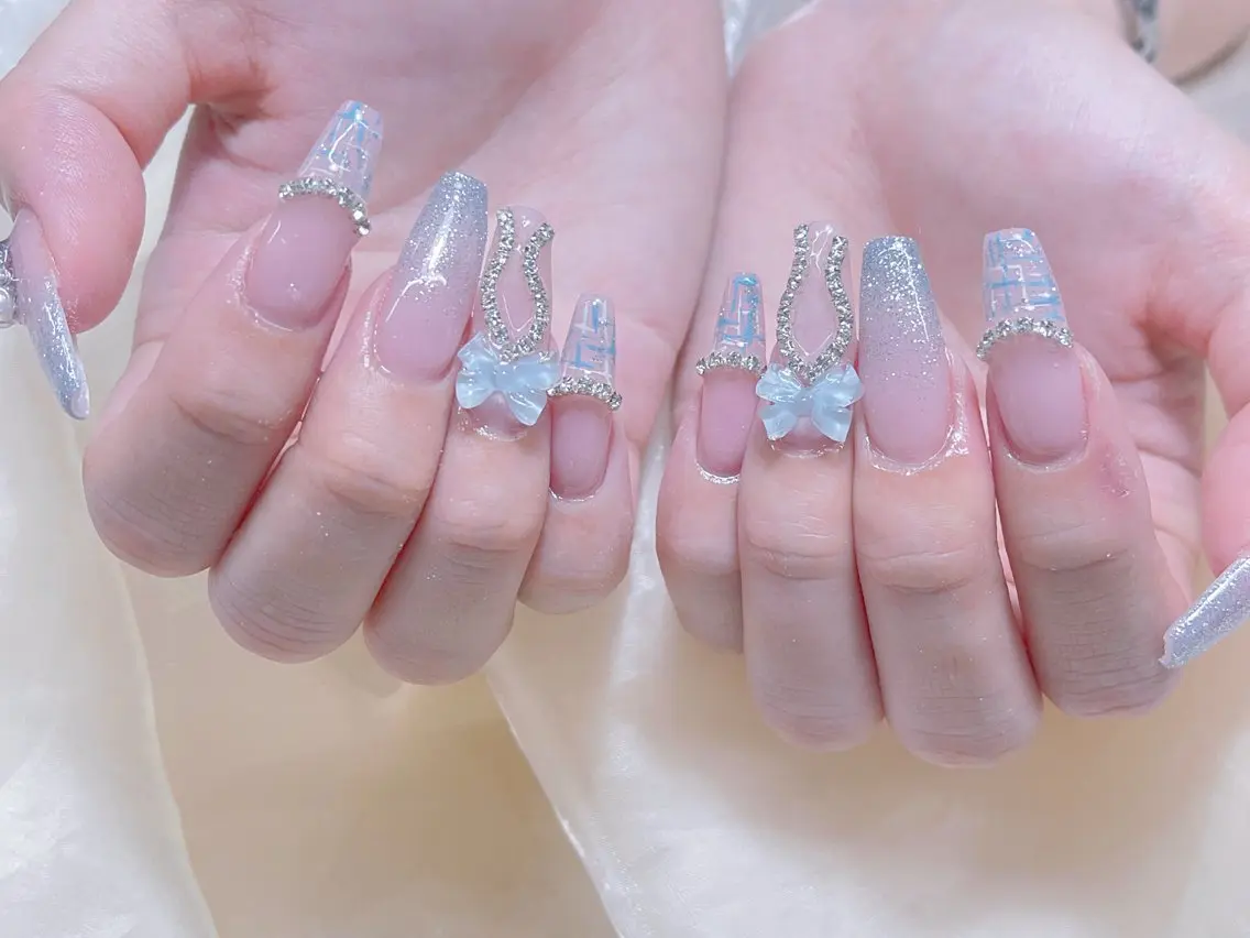 ネイル 🎀ネイルサロン エクラYUI🎀のネイルデザイン