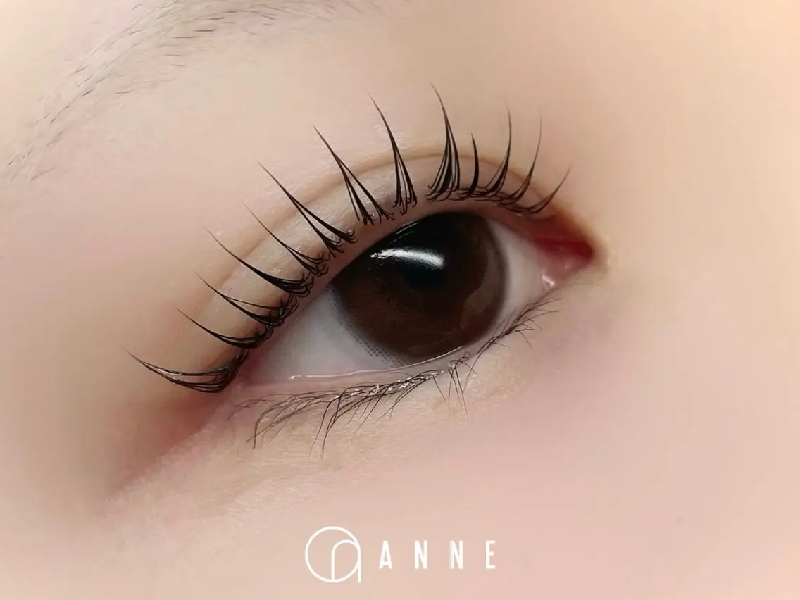 マツエク・マツパ 束感まつ毛 韓国風マツエク ナチュラル 一重×まつ毛パーマ マツパ ANNE chizuのマツエク・マツパデザイン