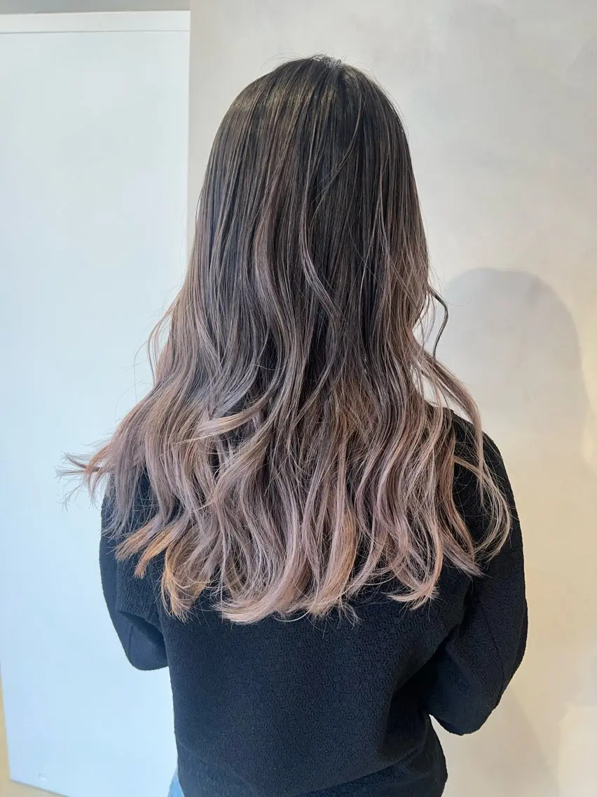 セミロング レイヤーカット ヘアカラー トリートメント 渋谷ハイトーン/ デザインカラー阿部のヘアスタイル