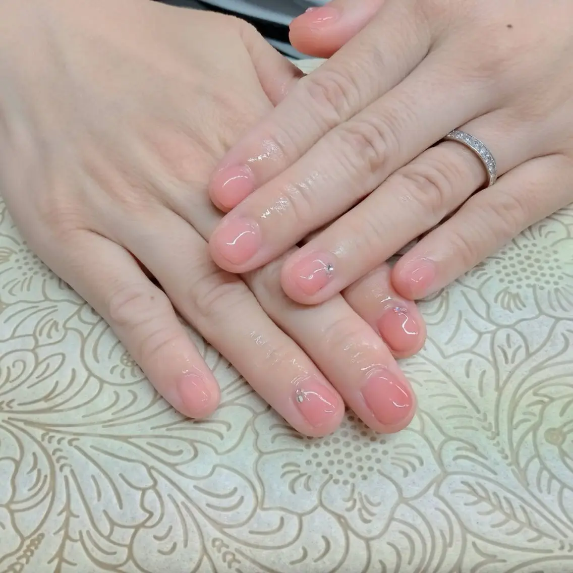 ネイル フラワーネイル precious nail  roomのネイルデザイン