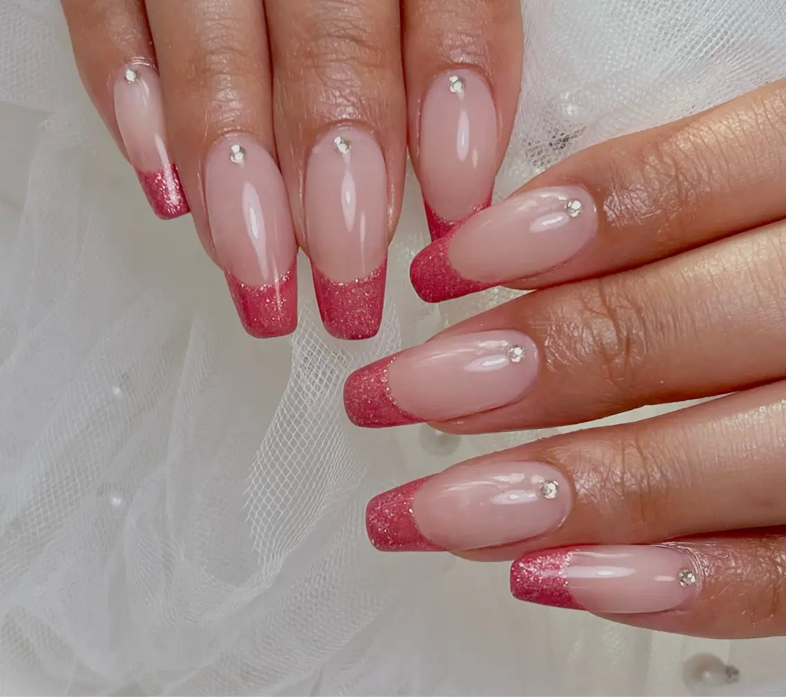 ネイル ストーンネイル ハンドネイル nail y.roomのネイルデザイン