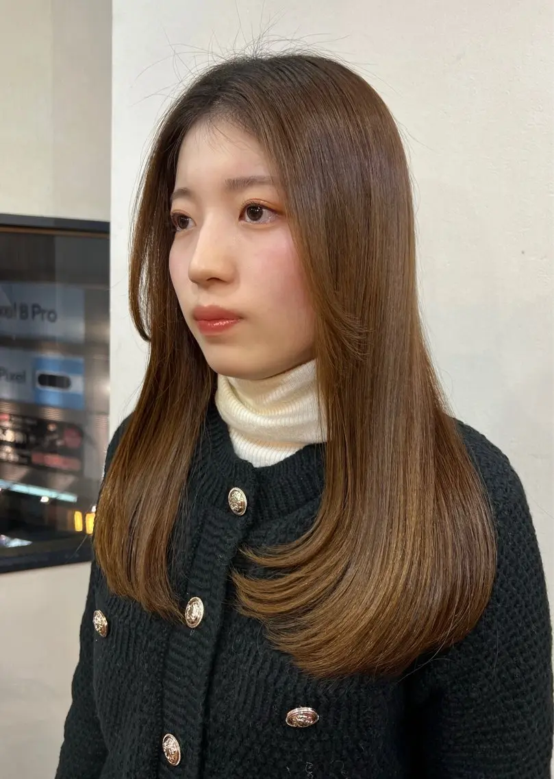 セミロング レイヤーカット ローレイヤー 韓国ヘア 🎀華澄のヘアスタイル
