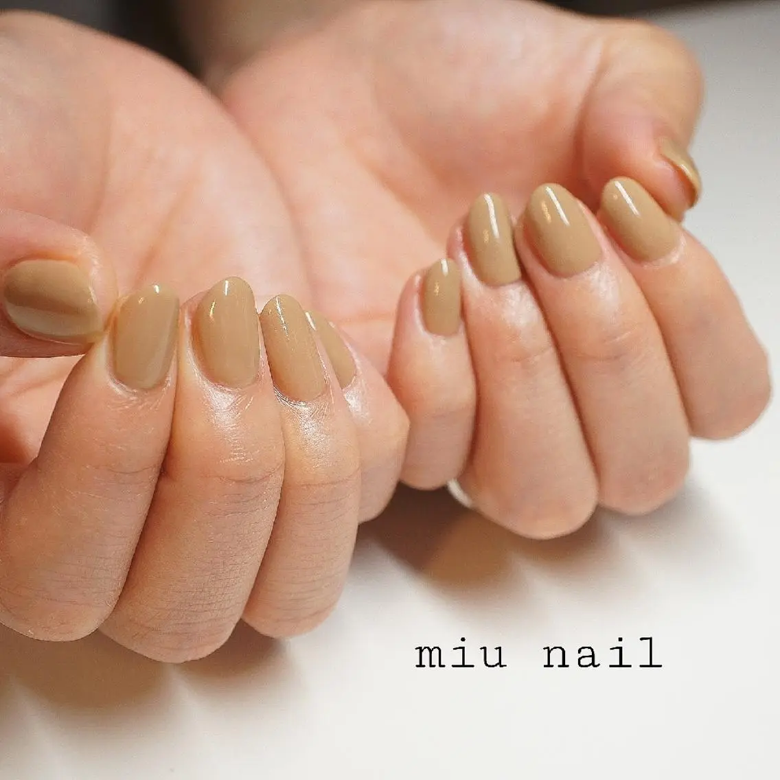 ネイル ラメ(グリッター) ワンカラーネイル シンプルネイル ストーンネイル MIU nailのネイルデザイン