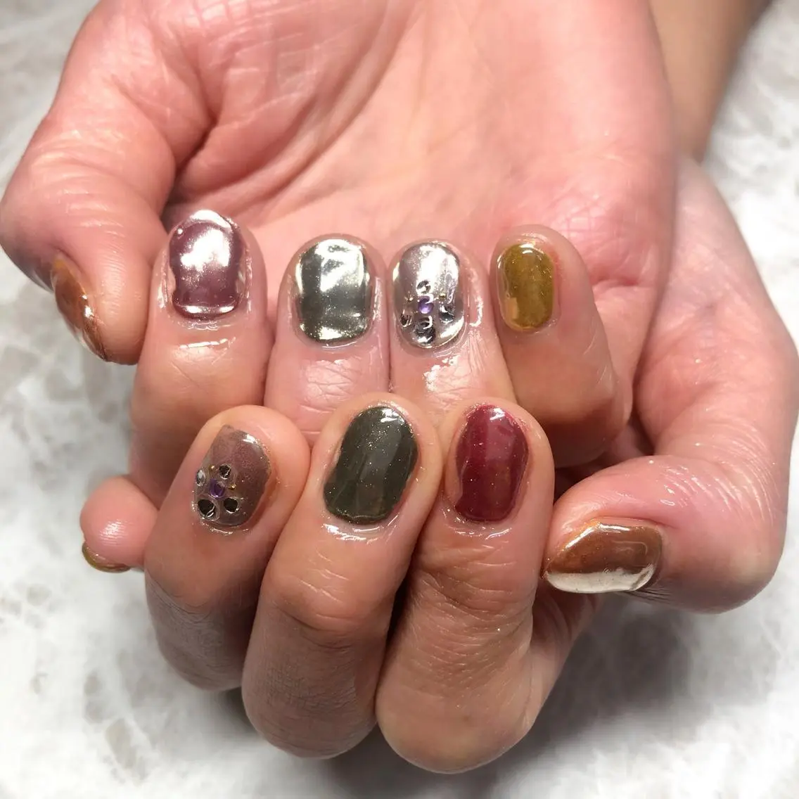 ネイル ミラーネイル luana nailのネイルデザイン
