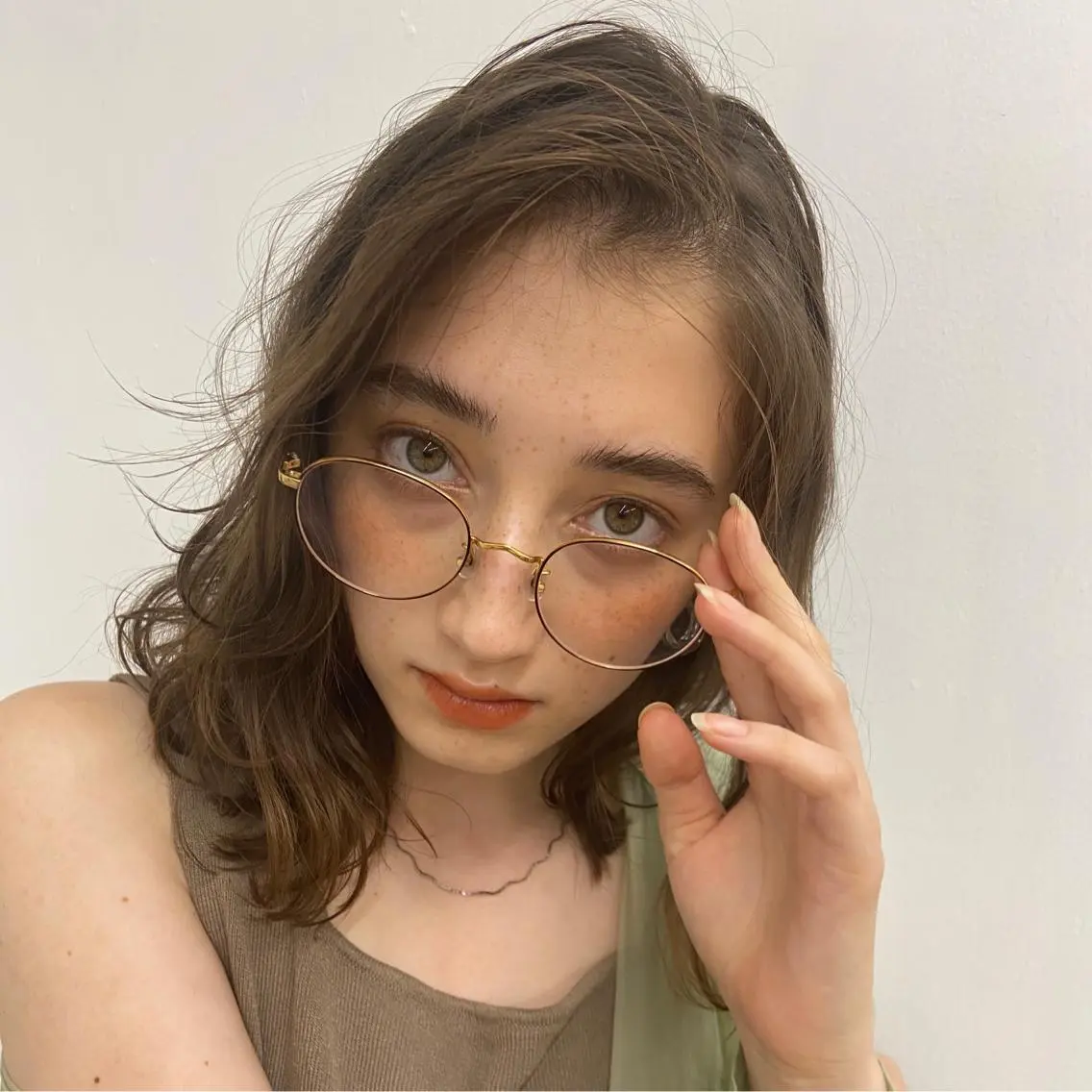 セミロング カラー パーマ ヘアアレンジ メンズ キッズ ネイル マツエク・マツパ 横浜Bob美容師🤎 ERINAのヘアスタイル