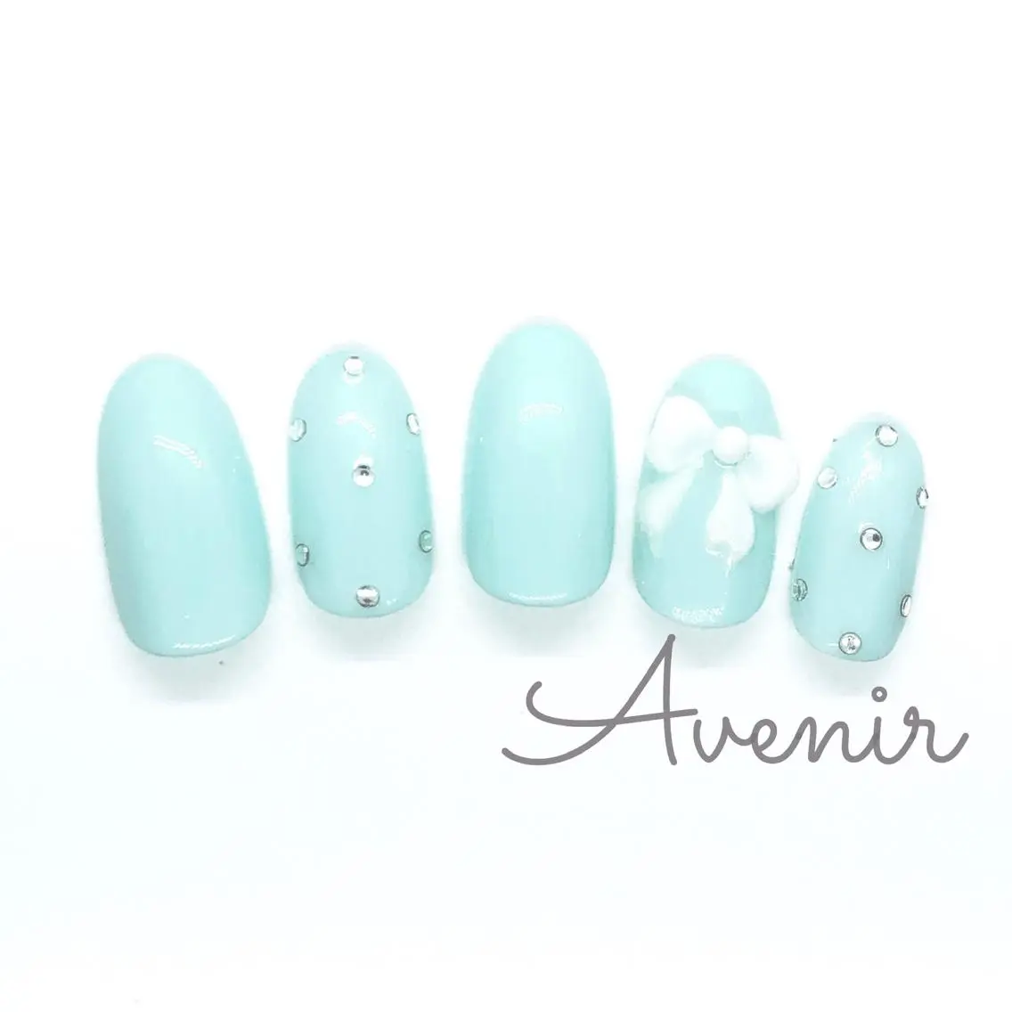 ネイル Avenir 表参道 nail&eye予約のネイルデザイン