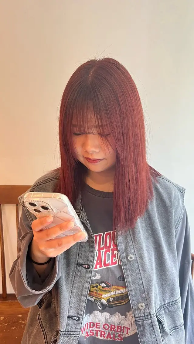 ミディアム カラー ヘアカラー ミディアムレイヤー/ 艶カラー🎀 emiのヘアスタイル