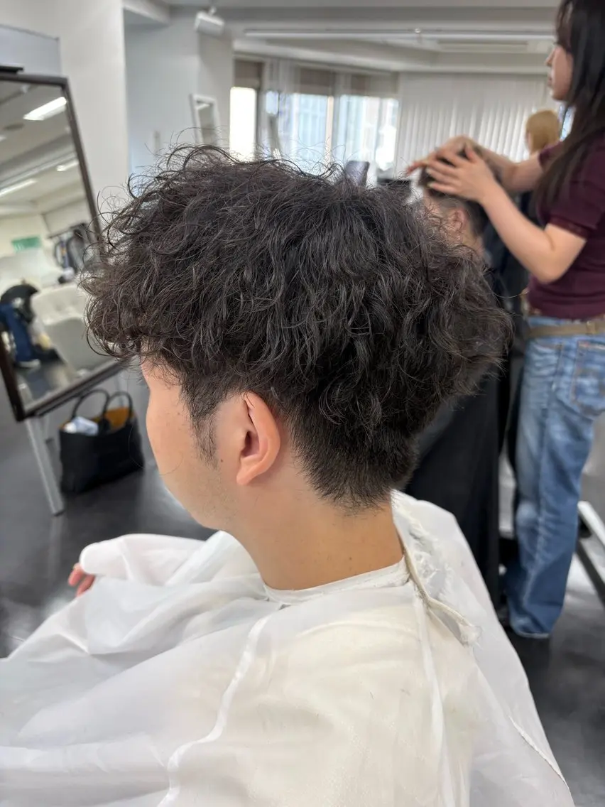 パーマ メンズ モデル募集✂️竹添 亜美のヘアスタイル